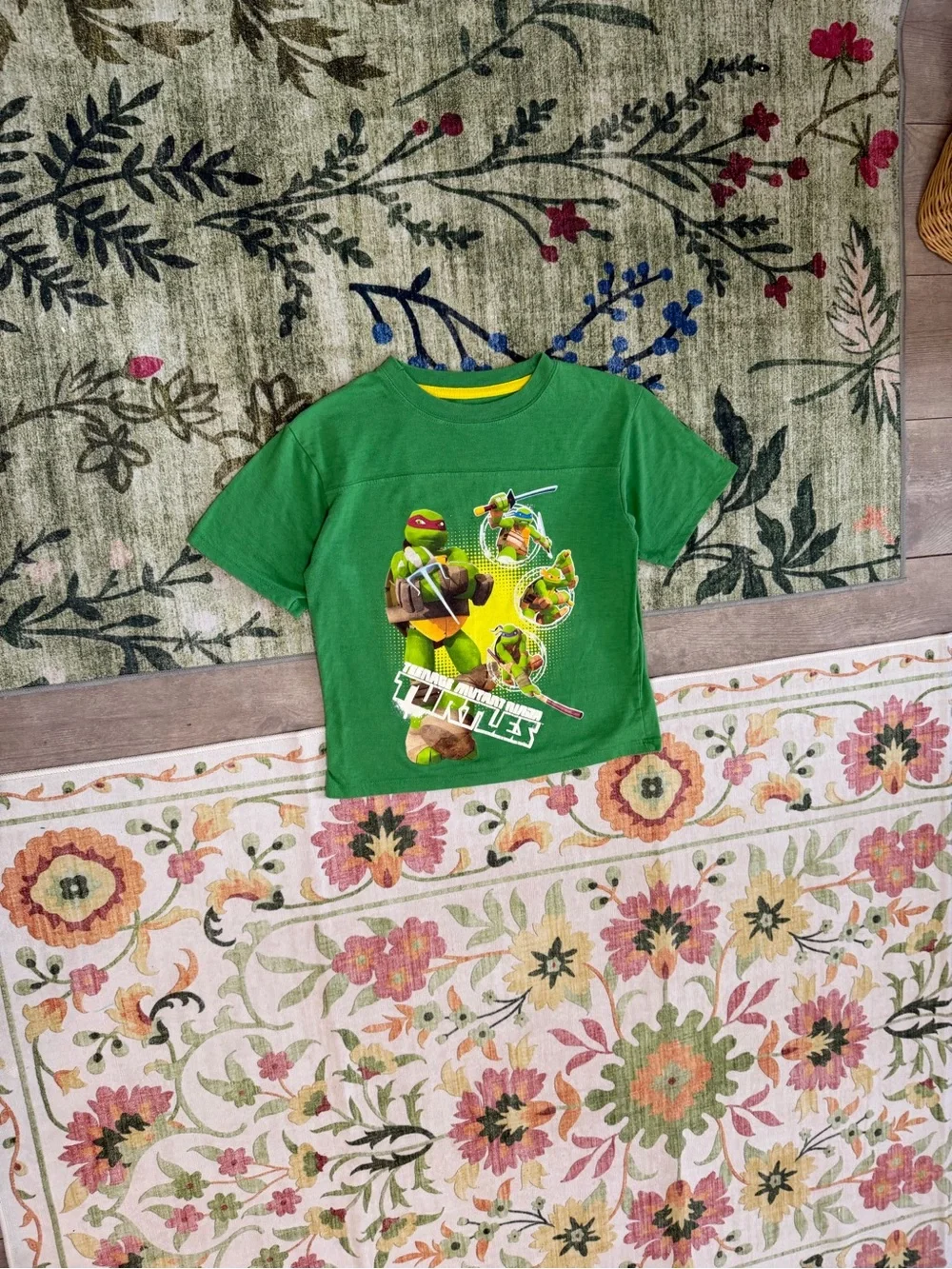 Green Teenage Mutant Ninja Turtles Graphic Tee Boys Size 7